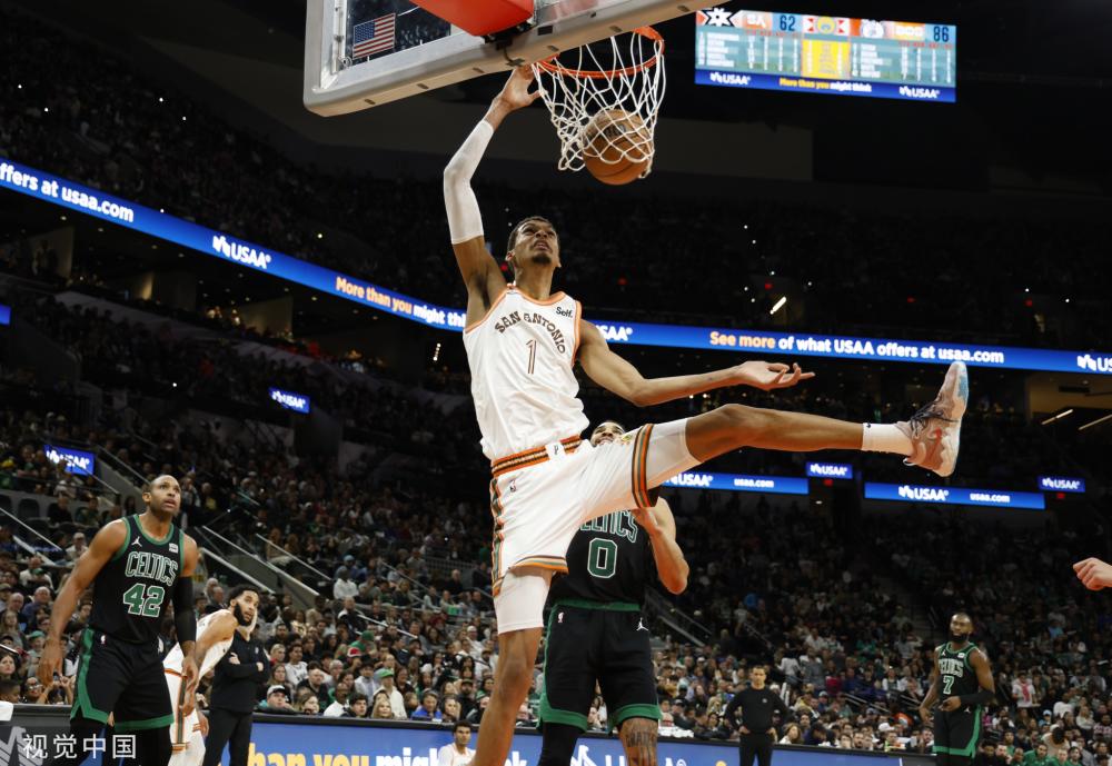 何击败强大 何击败强大